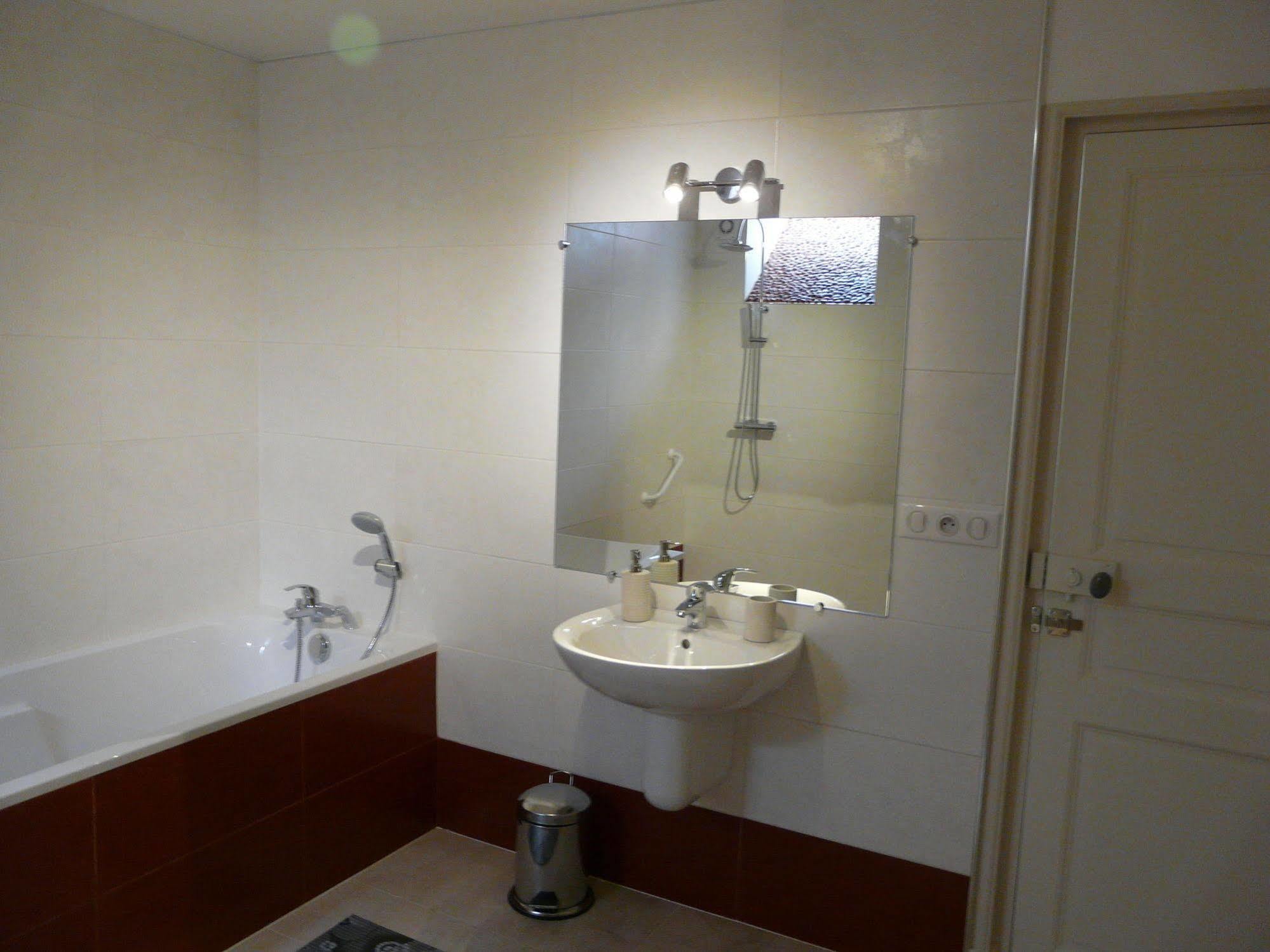 Bed and Breakfast La Promenade En Champagne Mussy-sur-Seine Экстерьер фото